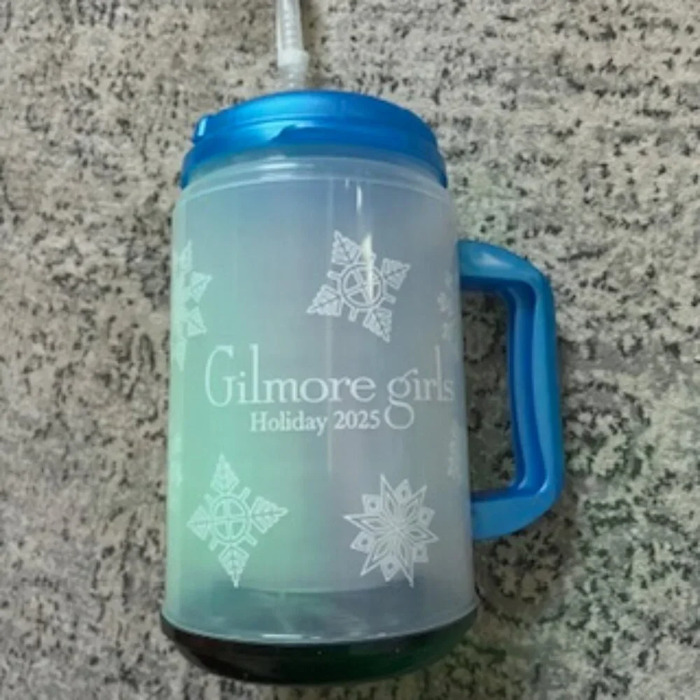 🧡3/15 Gilmore Girls Holiday 2025 Multicolor Light-Up Tumbler Never Been Used
